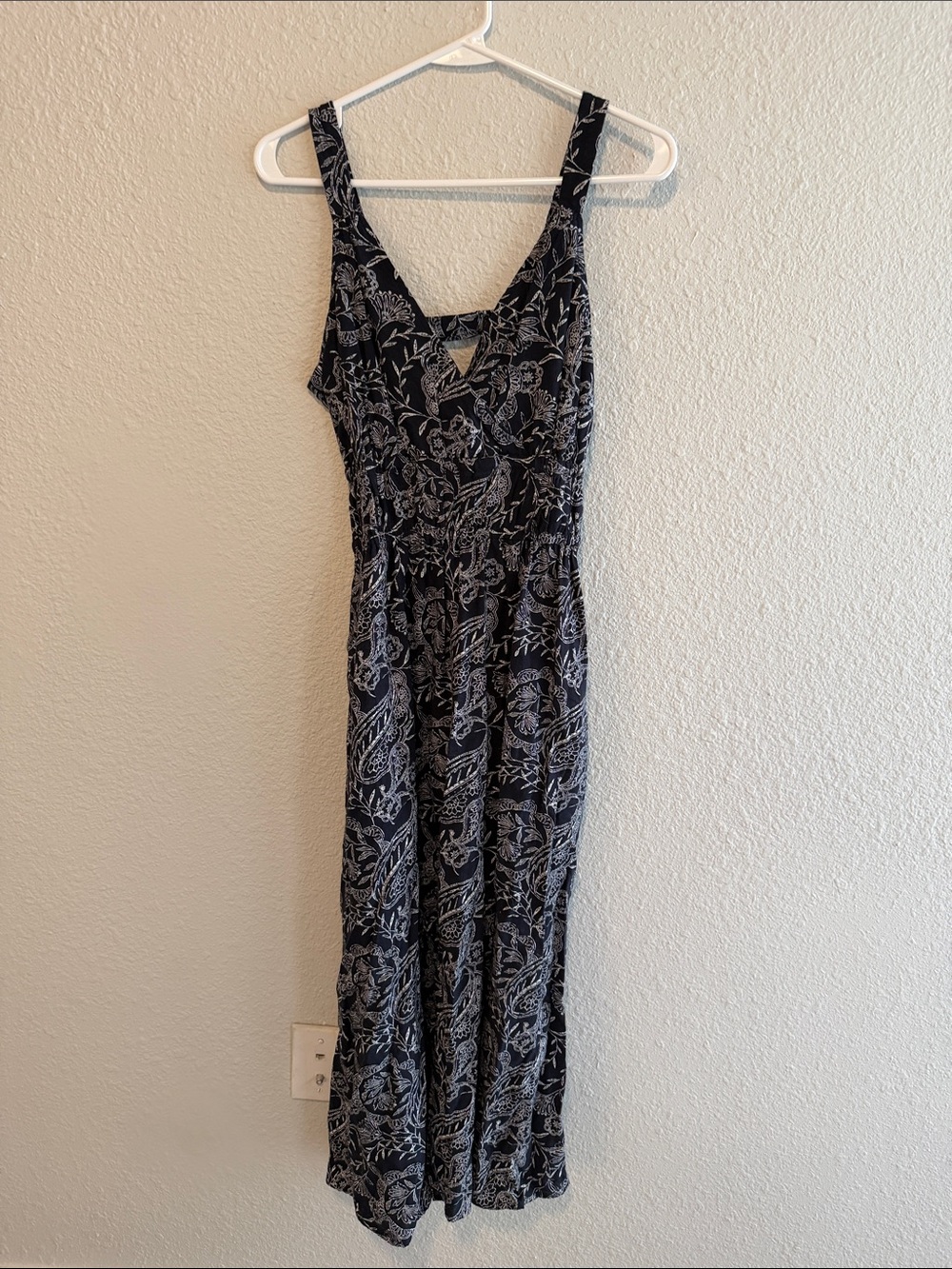 Sleeveless Black Floral Maxi Dress